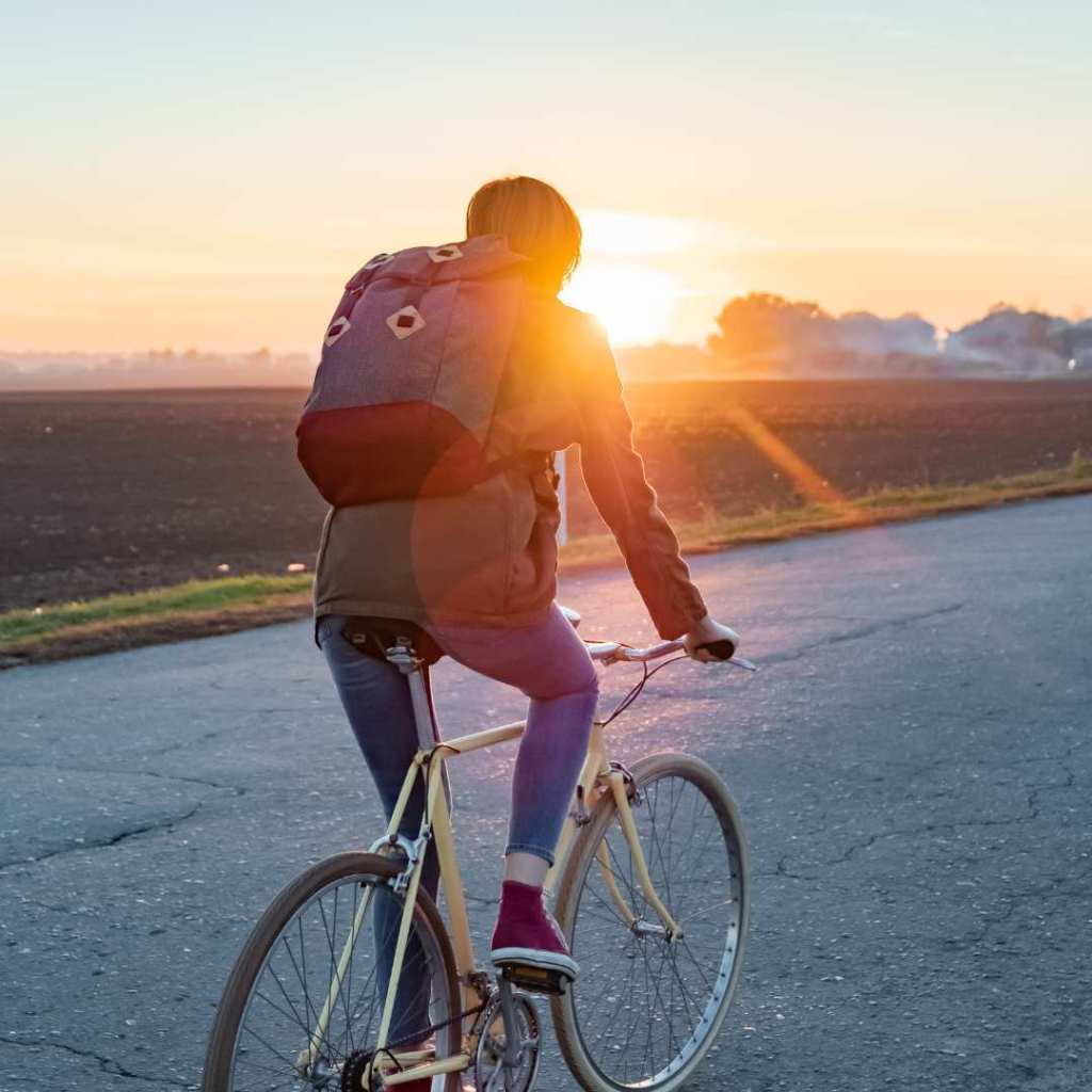 Découvrez Caen à Vélo et la Suisse Normande