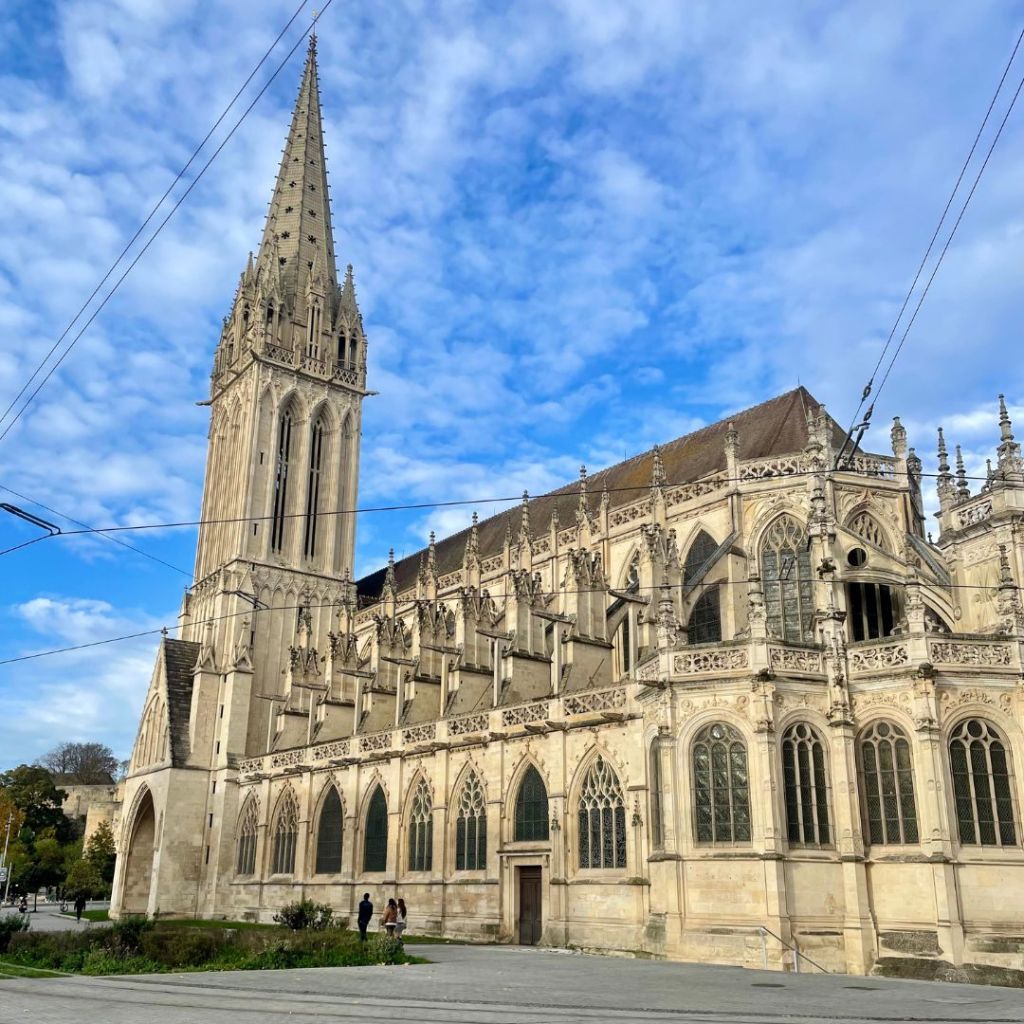 Normandie : Guide complet des lieux à visiter et activités incontournables pour les&nbsp;touristes
